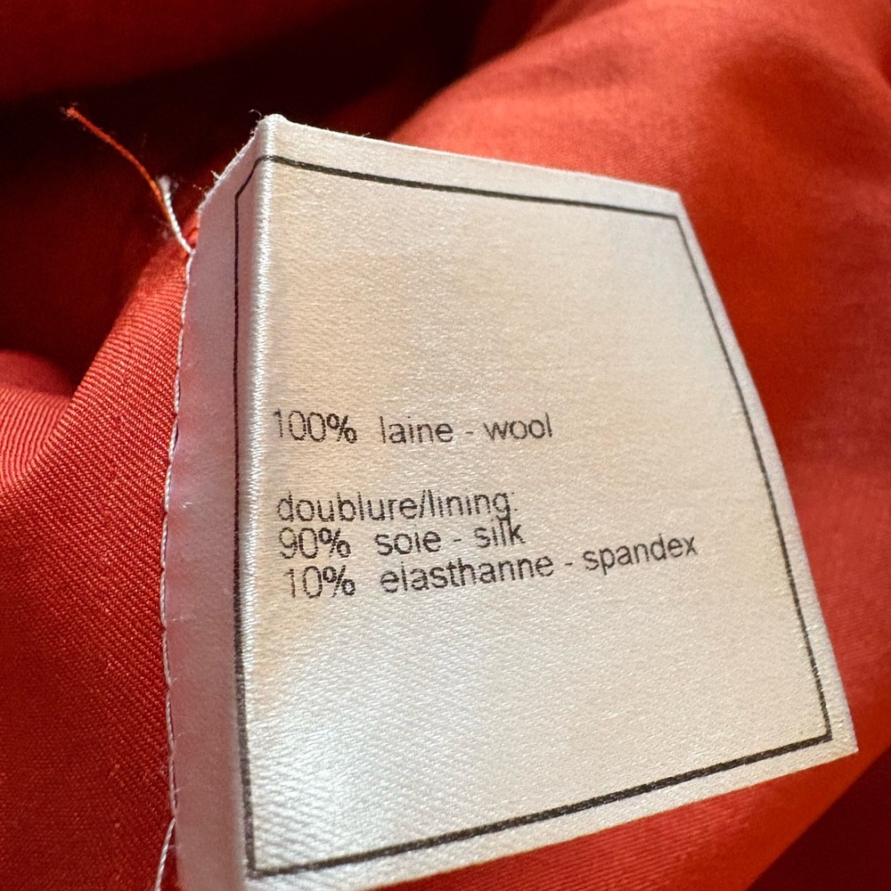 Chanel Wool Blazer with Floral pin - Picture 10 of 13